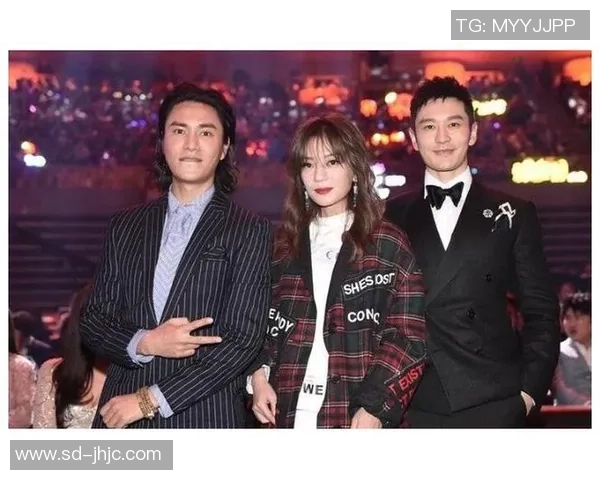 比伯与足球明星的友谊之路揭秘他们的互动与合作背后的故事